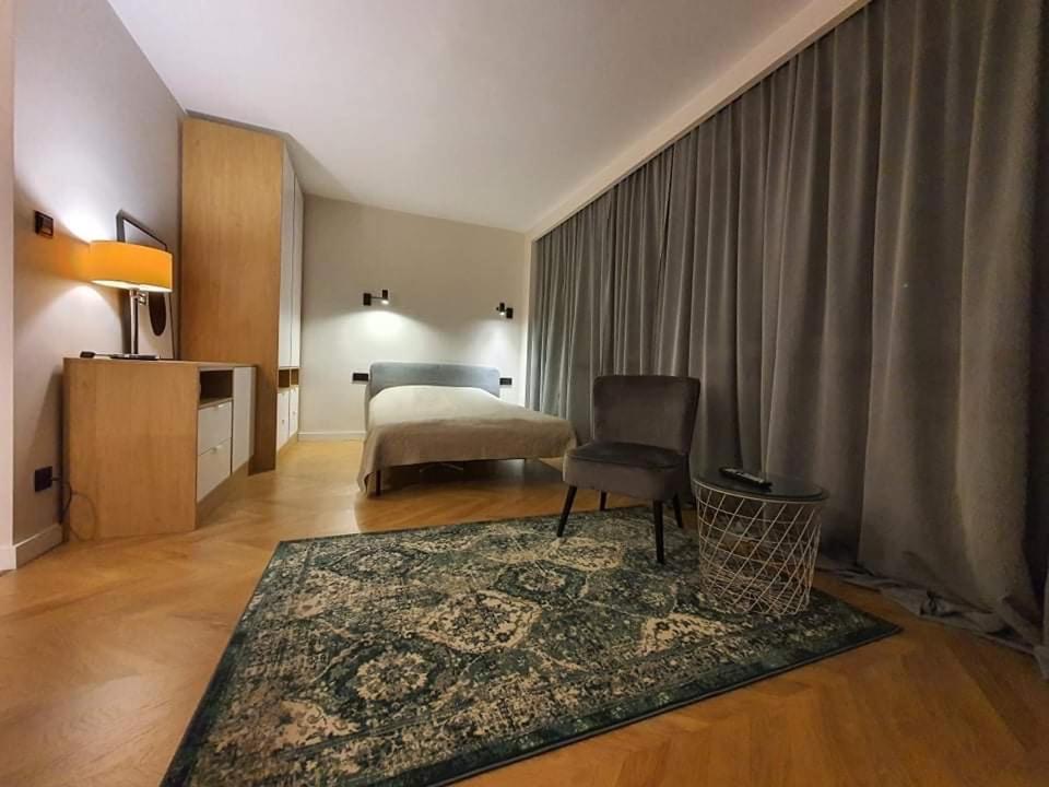 Mlociny Metro Apartment 3 Warsaw Exterior photo